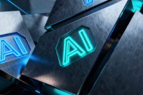 report-smaller-ai-platforms-outperform-popular-ones-in-reliability